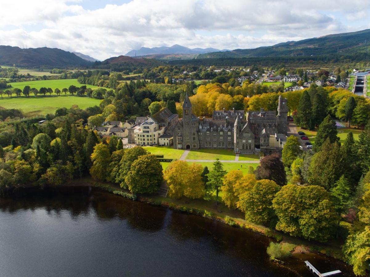 Highland Club Scotland Apartments Форт Аугустус Экстерьер фото